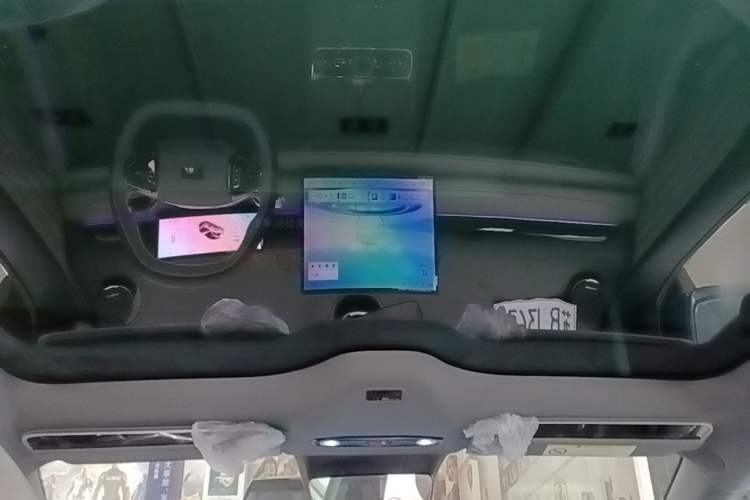 Used Geely Galaxy 8 2025 130km EM-i Prestige Edition Headliner