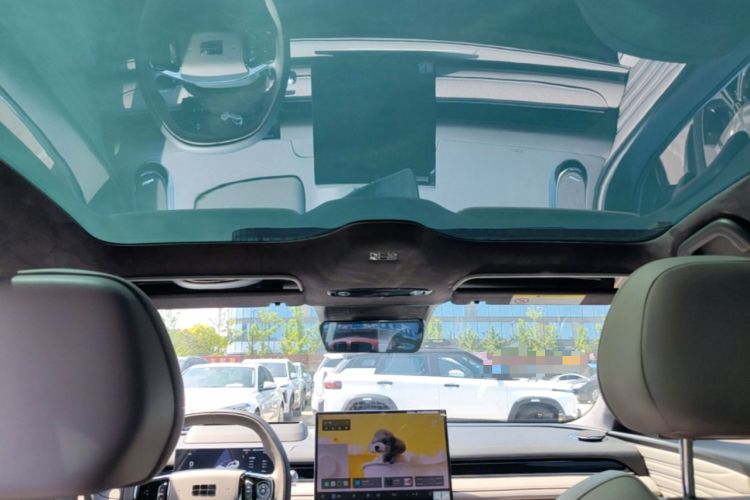 Used Geely Galaxy 8 2025 130km EM-P Starship Edition Headliner