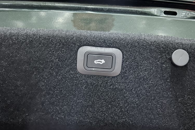 Used Geely Galaxy 8 2025 130km EM-P Starship Edition Interior 1