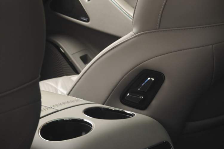 Used Geely Galaxy 8 2025 130km EM-P Starship Edition Interior 12