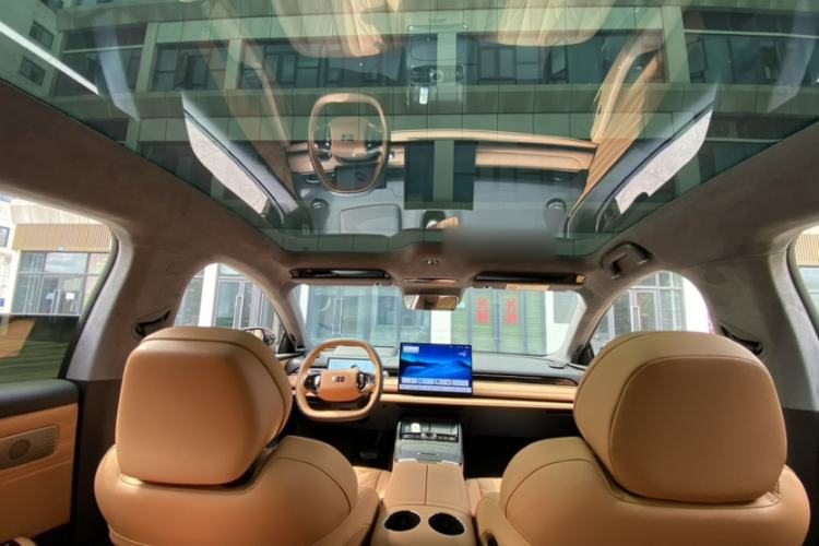 Used Geely Galaxy 8 2025 130km EM-P Starship Edition Interior 2