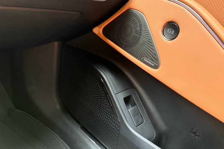 Used Geely Galaxy 8 2025 130km EM-i Flagship Edition Interior 2