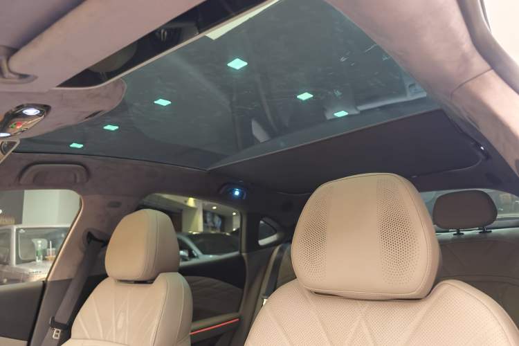 Used Geely Galaxy 8 2025 130km EM-P Starship Edition Interior 3