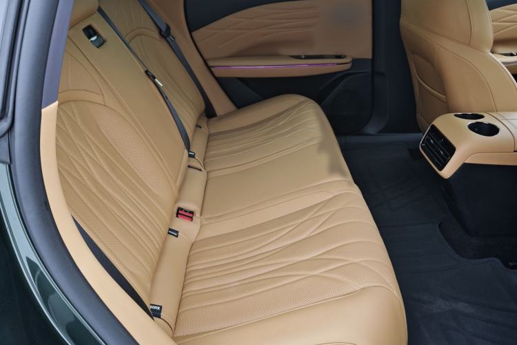 Used Geely Galaxy 8 2025 130km EM-P Starship Edition Interior 4
