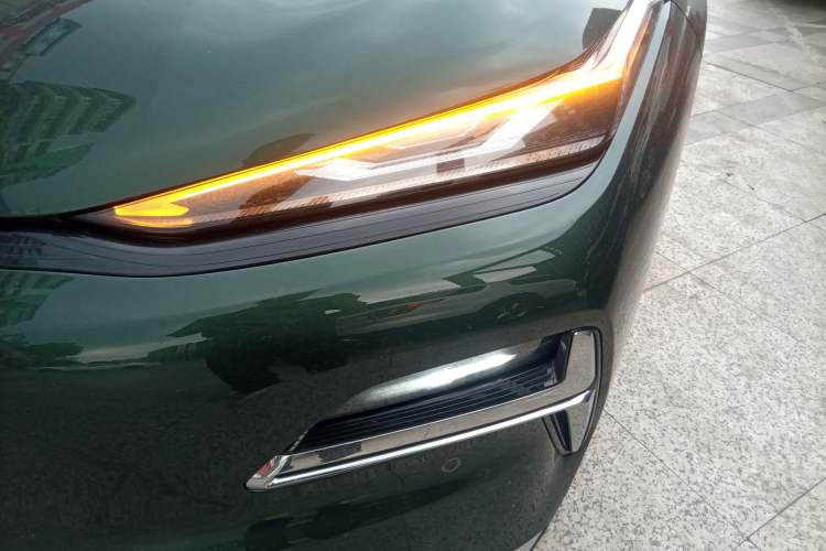 Used Geely Galaxy 8 2025 130km EM-i Flagship Edition Left Front Headlight
