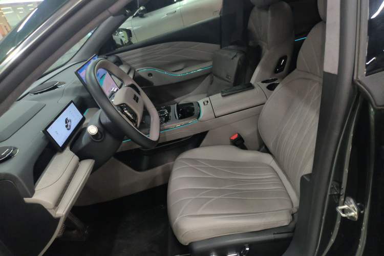 Used Geely Galaxy 8 2025 130km EM-P Starship Edition Left Front Seat