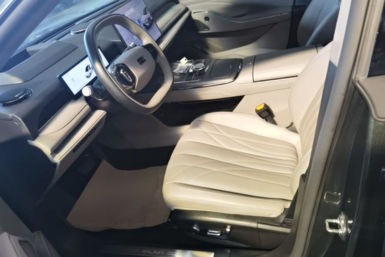 Used Geely Galaxy 8 2025 130km EM-P Starship Edition Left Front Seat