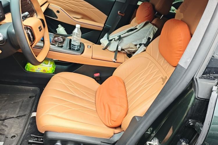 Used Geely Galaxy 8 2025 130km EM-i Flagship Edition Left Front Seat