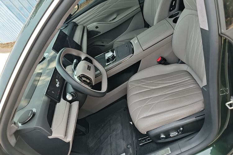 Used Geely Galaxy 8 2025 130km EM-P Starship Edition Left Front Seat