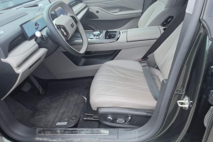 Used Geely Galaxy 8 2025 130km EM-P Starship Edition Left Front Seat