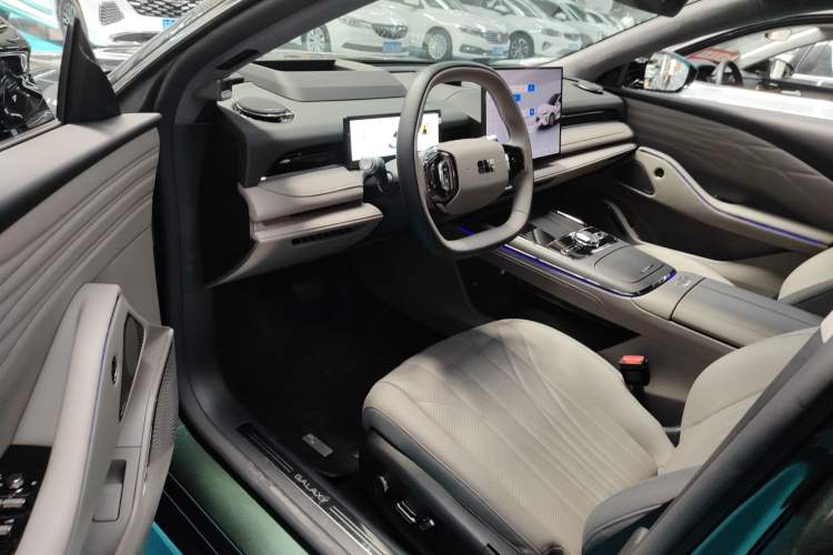 Used Geely Galaxy 8 2025 130km EM-P Starship Edition Left Front Seat