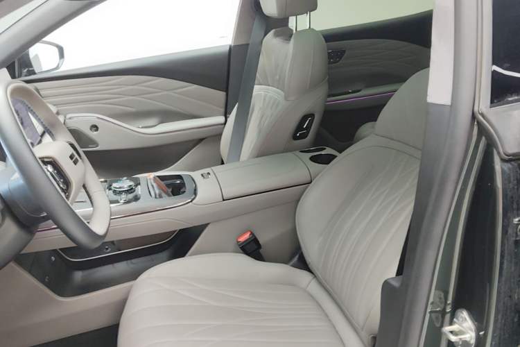 Used Geely Galaxy 8 2025 130km EM-P Starship Edition Left Front Seat