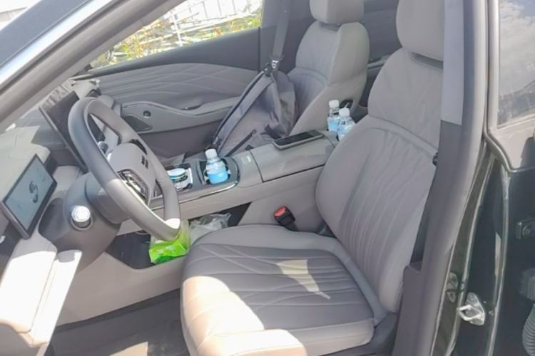 Used Geely Galaxy 8 2025 130km EM-P Exploration Edition Left Front Seat