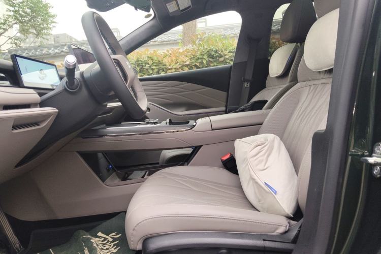 Used Geely Galaxy 8 2025 130km EM-P Starship Edition Left Front Seat