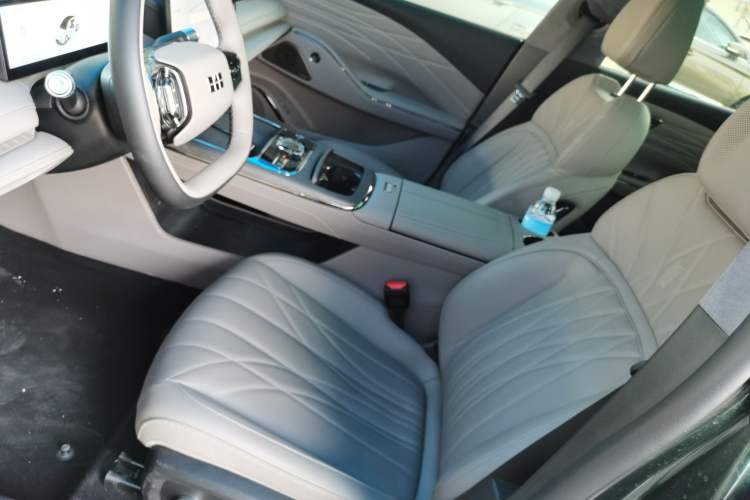 Used Geely Galaxy 8 2025 130km EM-P Starship Edition Left Front Seat