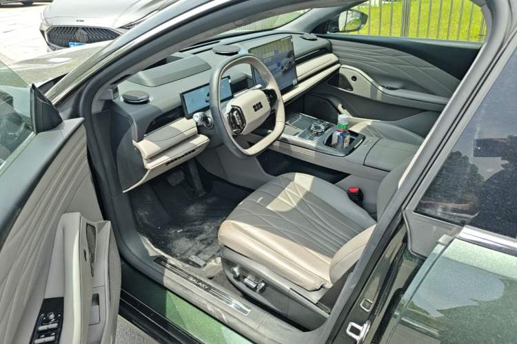 Used Geely Galaxy 8 2025 130km EM-P Starship Edition Left Front Seat