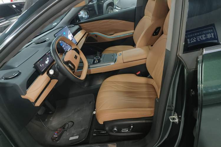 Used Geely Galaxy 8 2025 130km EM-P Starship Edition Left Front Seat