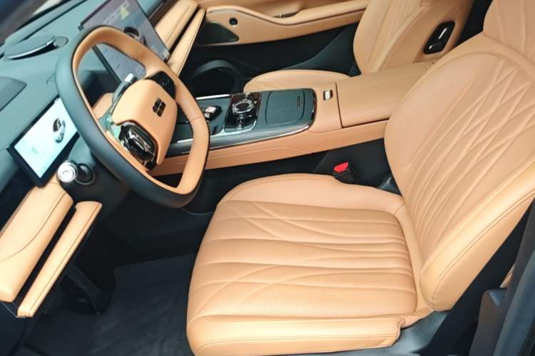 Used Geely Galaxy 8 2025 130km EM-P Starship Edition Left Front Seat