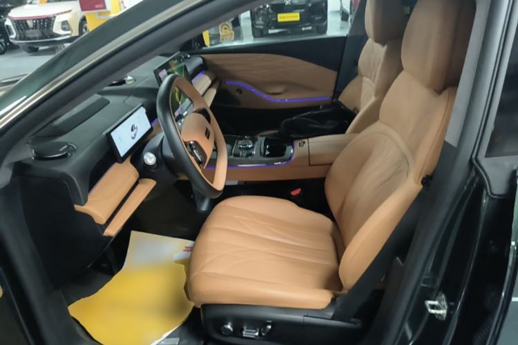 Used Geely Galaxy 8 2025 130km EM-P Starship Edition Left Front Seat