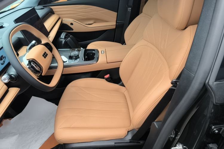 Used Geely Galaxy 8 2025 130km EM-i Deluxe Edition Left Front Seat