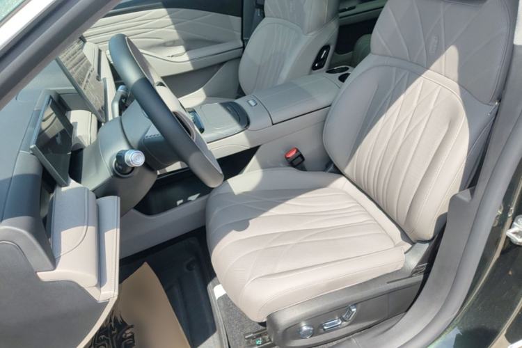 Used Geely Galaxy 8 2025 130km EM-P Starship Edition Left Front Seat
