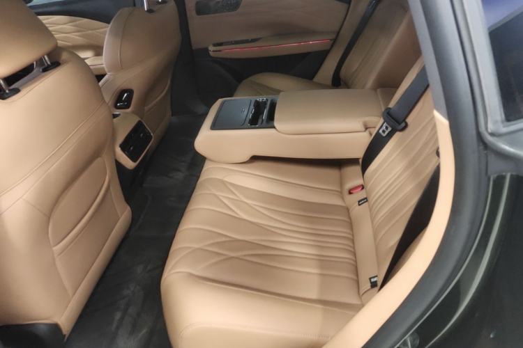 Used Geely Galaxy 8 2025 130km EM-P Exploration Edition Left Rear Seat
