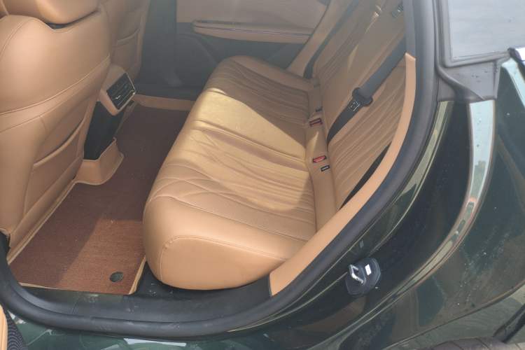 Used Geely Galaxy 8 2025 130km EM-P Starship Edition Left Rear Seat