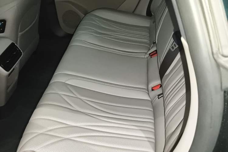 Used Geely Galaxy 8 2025 130km EM-P Starship Edition Left Rear Seat