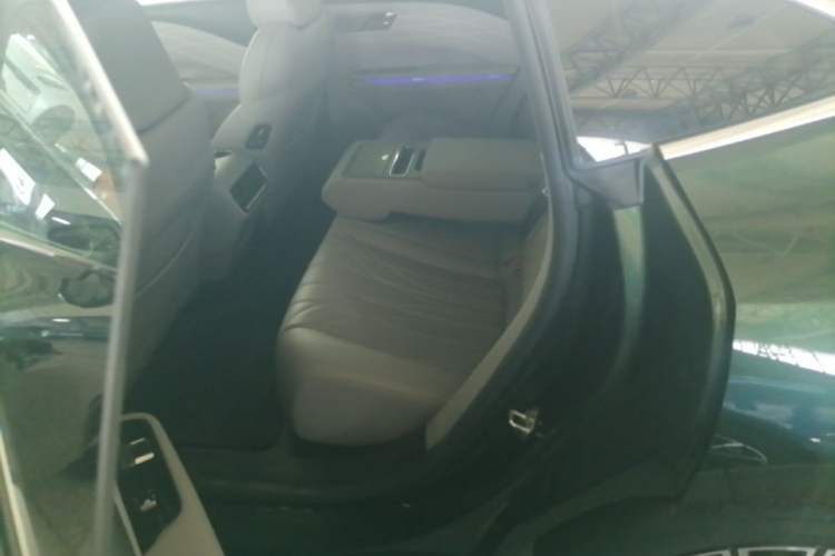 Used Geely Galaxy 8 2025 130km EM-P Starship Edition Left Rear Seat