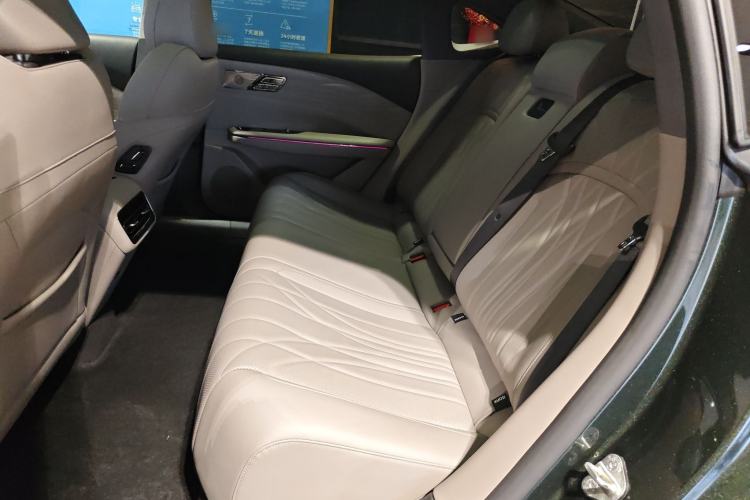 Used Geely Galaxy 8 2025 130km EM-P Starship Edition Left Rear Seat