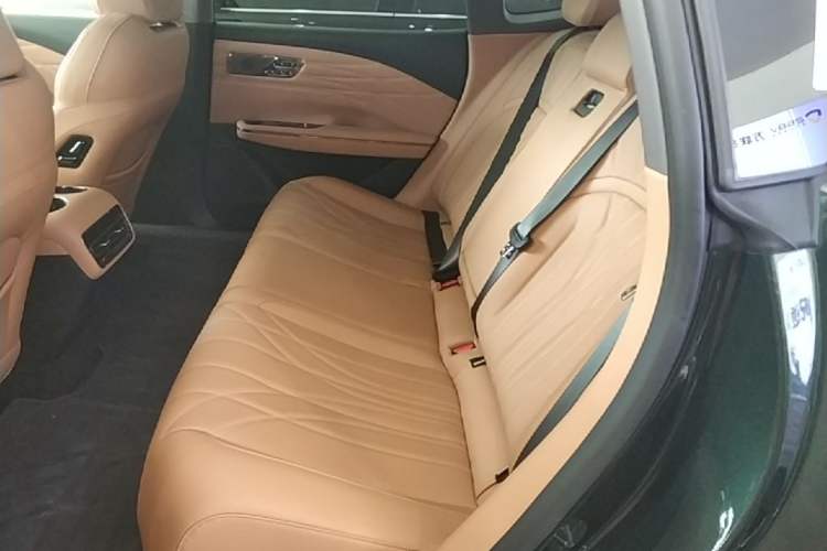 Used Geely Galaxy 8 2025 130km EM-P Starship Edition Left Rear Seat