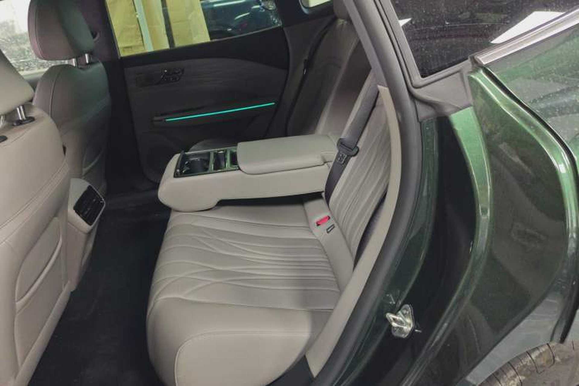 Used Geely Galaxy 8 2025 130km EM-P Starship Edition Left Rear Seat
