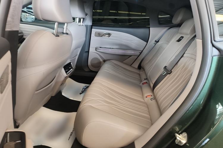Used Geely Galaxy 8 2025 130km EM-P Starship Edition Left Rear Seat