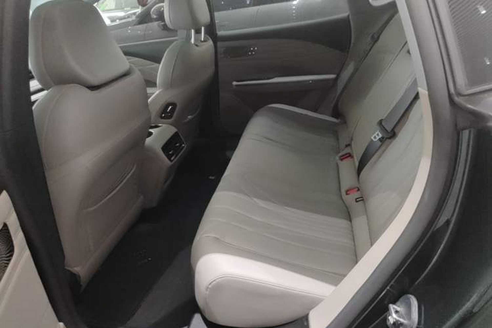 Used Geely Galaxy 8 2025 130km EM-i Deluxe Edition Left Rear Seat