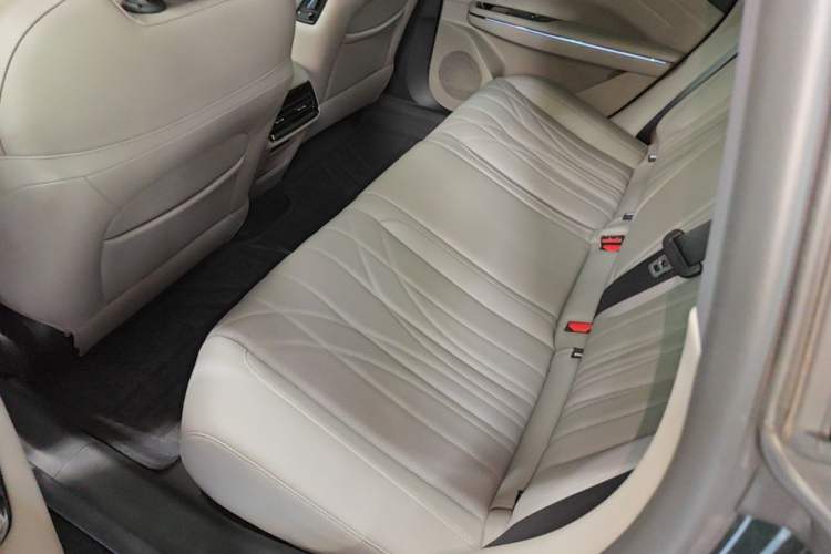 Used Geely Galaxy 8 2025 130km EM-i Flagship Edition Left Rear Seat
