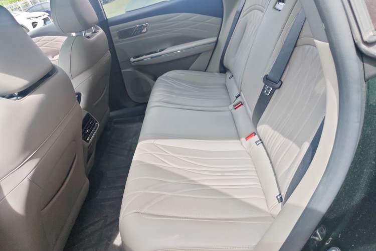 Used Geely Galaxy 8 2025 130km EM-P Starship Edition Left Rear Seat