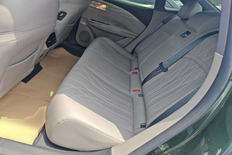 Used Geely Galaxy 8 2025 130km EM-P Starship Edition Left Rear Seat