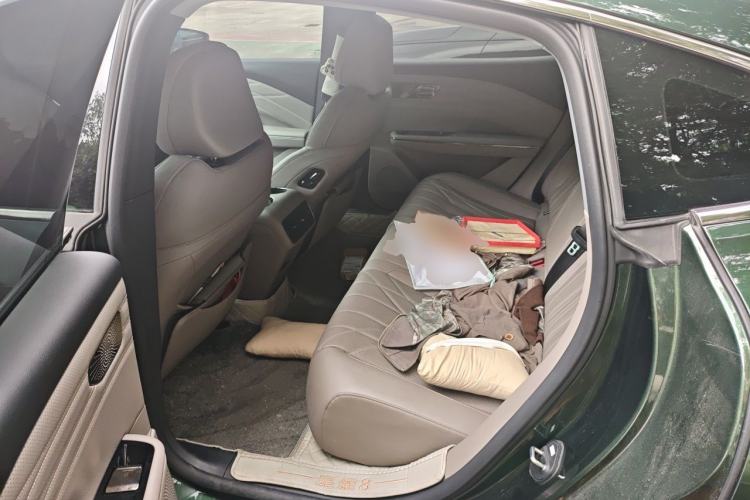 Used Geely Galaxy 8 2025 130km EM-i Prestige Edition Left Rear Seat