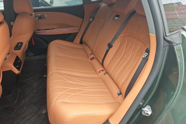 Used Geely Galaxy 8 2025 130km EM-i Prestige Edition Left Rear Seat