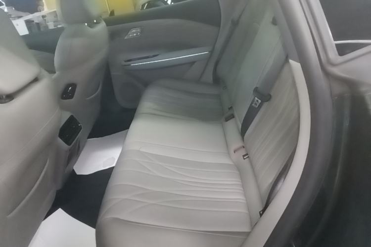 Used Geely Galaxy 8 2025 130km EM-P Starship Edition Left Rear Seat