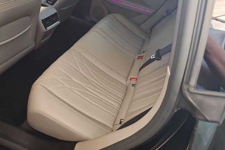Used Geely Galaxy 8 2025 130km EM-P Starship Edition Left Rear Seat