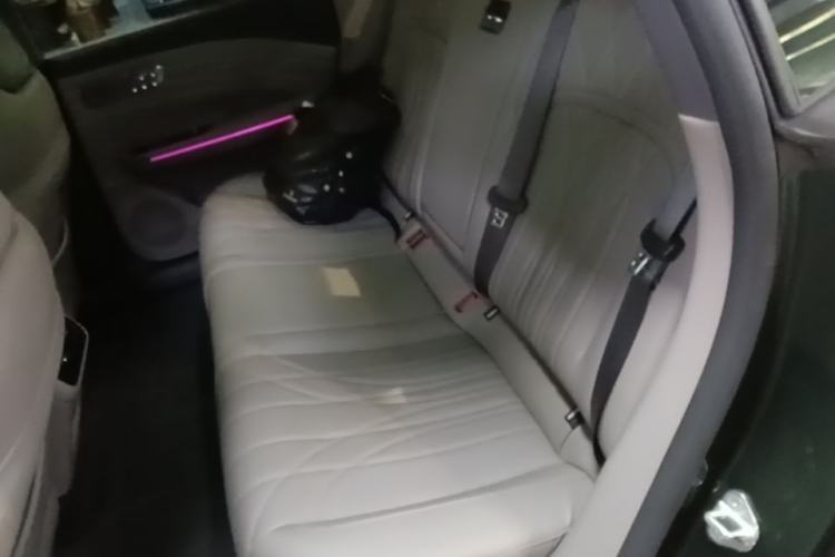 Used Geely Galaxy 8 2025 130km EM-P Starship Edition Left Rear Seat