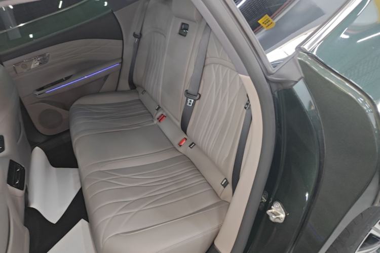 Used Geely Galaxy 8 2025 130km EM-P Starship Edition Left Rear Seat