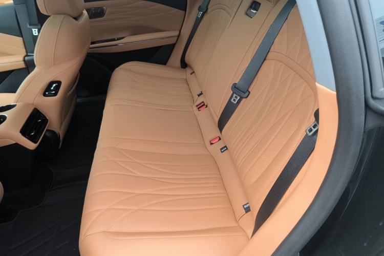 Used Geely Galaxy 8 2025 130km EM-i Deluxe Edition Left Rear Seat