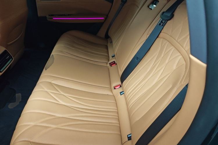 Used Geely Galaxy 8 2025 130km EM-i Flagship Edition Left Rear Seat
