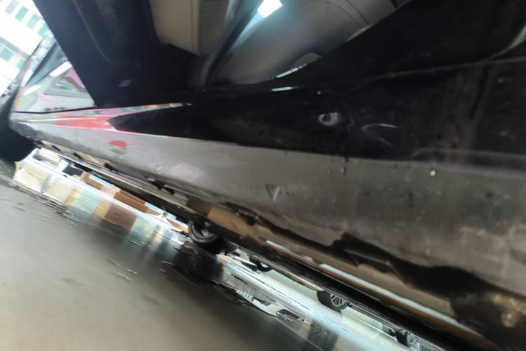 Used Geely Galaxy 8 2025 130km EM-P Starship Edition Left Side Sill