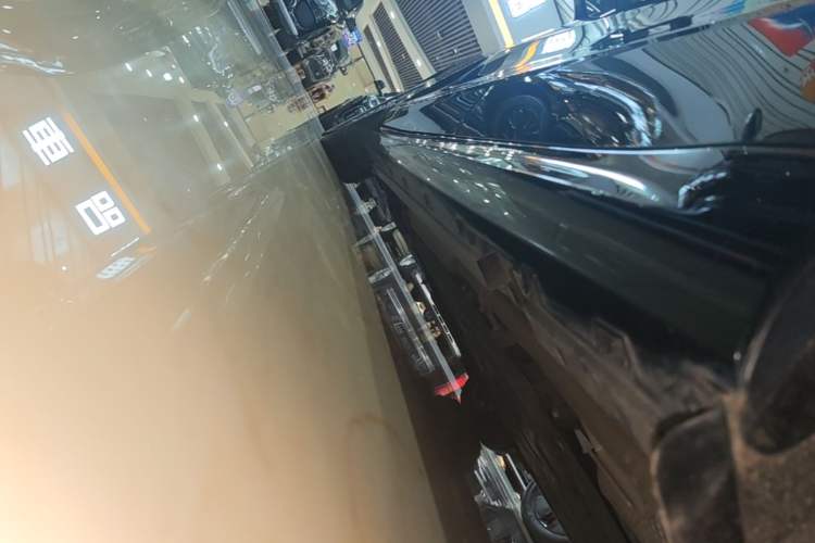 Used Geely Galaxy 8 2025 130km EM-i Deluxe Edition Left Side Sill