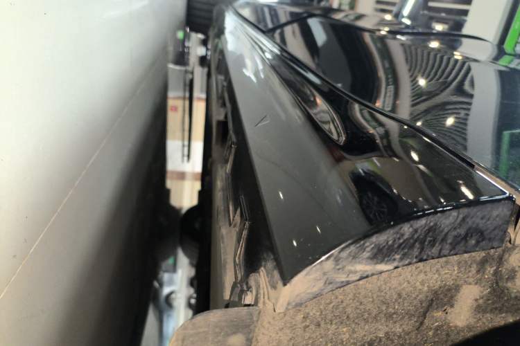 Used Geely Galaxy 8 2025 130km EM-P Starship Edition Left Side Sill