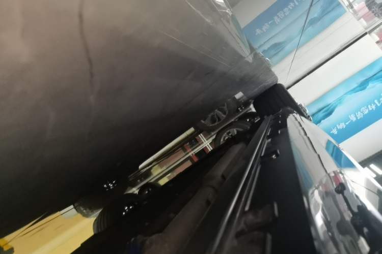 Used Geely Galaxy 8 2025 130km EM-P Starship Edition Left Side Sill