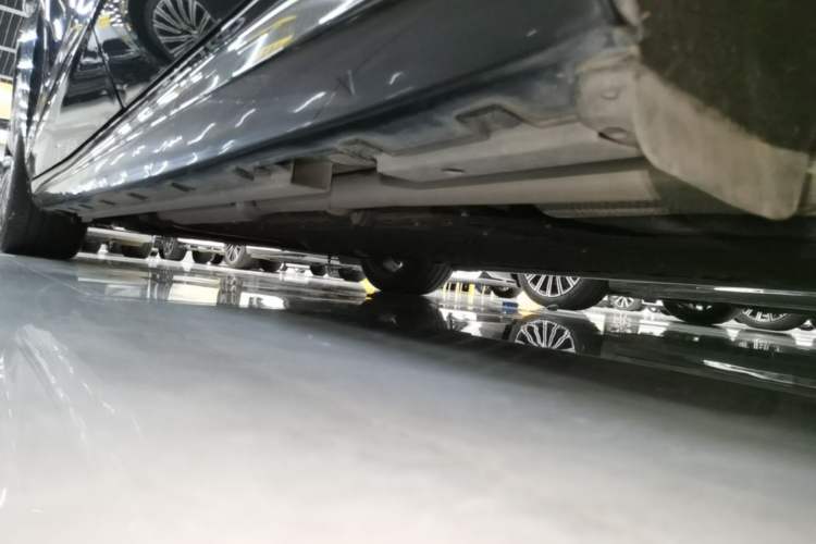 Used Geely Galaxy 8 2025 130km EM-P Starship Edition Left Side Sill